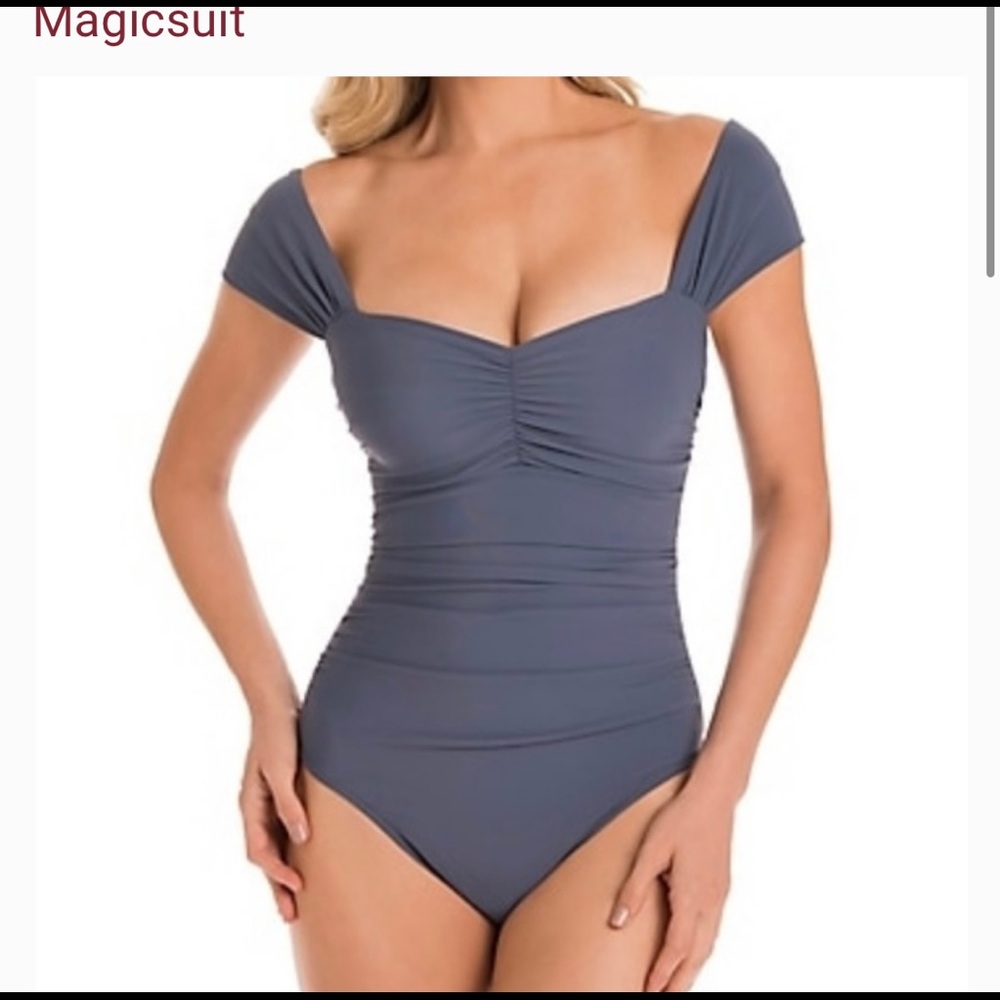 Magicsuit Natalie 12